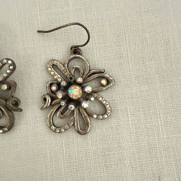 Chicos Flower Rhinestone Dangle Earrings Silver Tone Patina Boho Festival Style - Picture 7 of 8